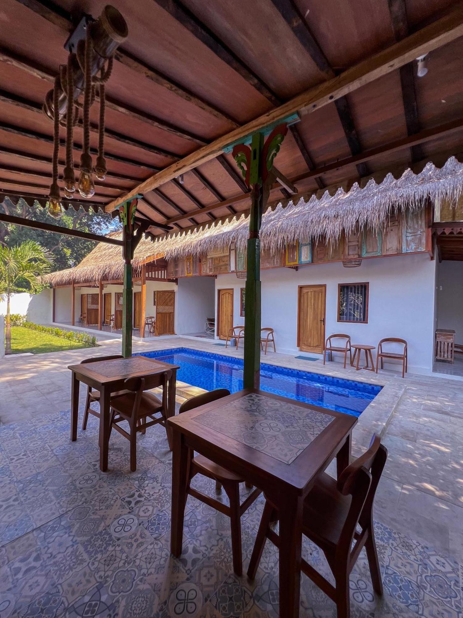 Bae Gili Inn Гили-Эйр Экстерьер фото